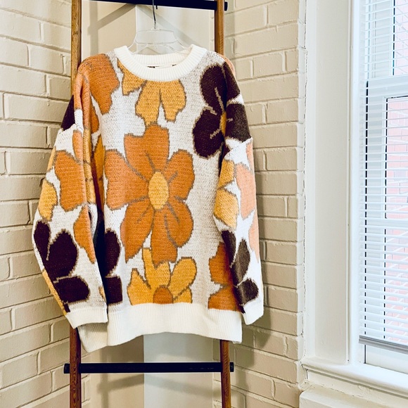 BiBi Sweaters - 🍂☕️FALL Sale!! BiBi Flowers in Bloom Sweater